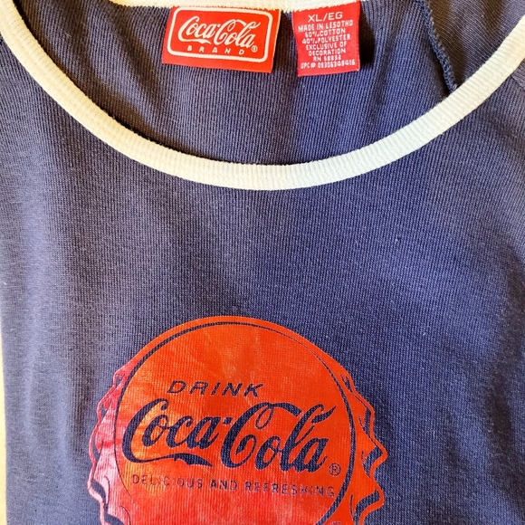 COCA-COLA TEE!! ❤️🤍💙 - Picture 7 of 7